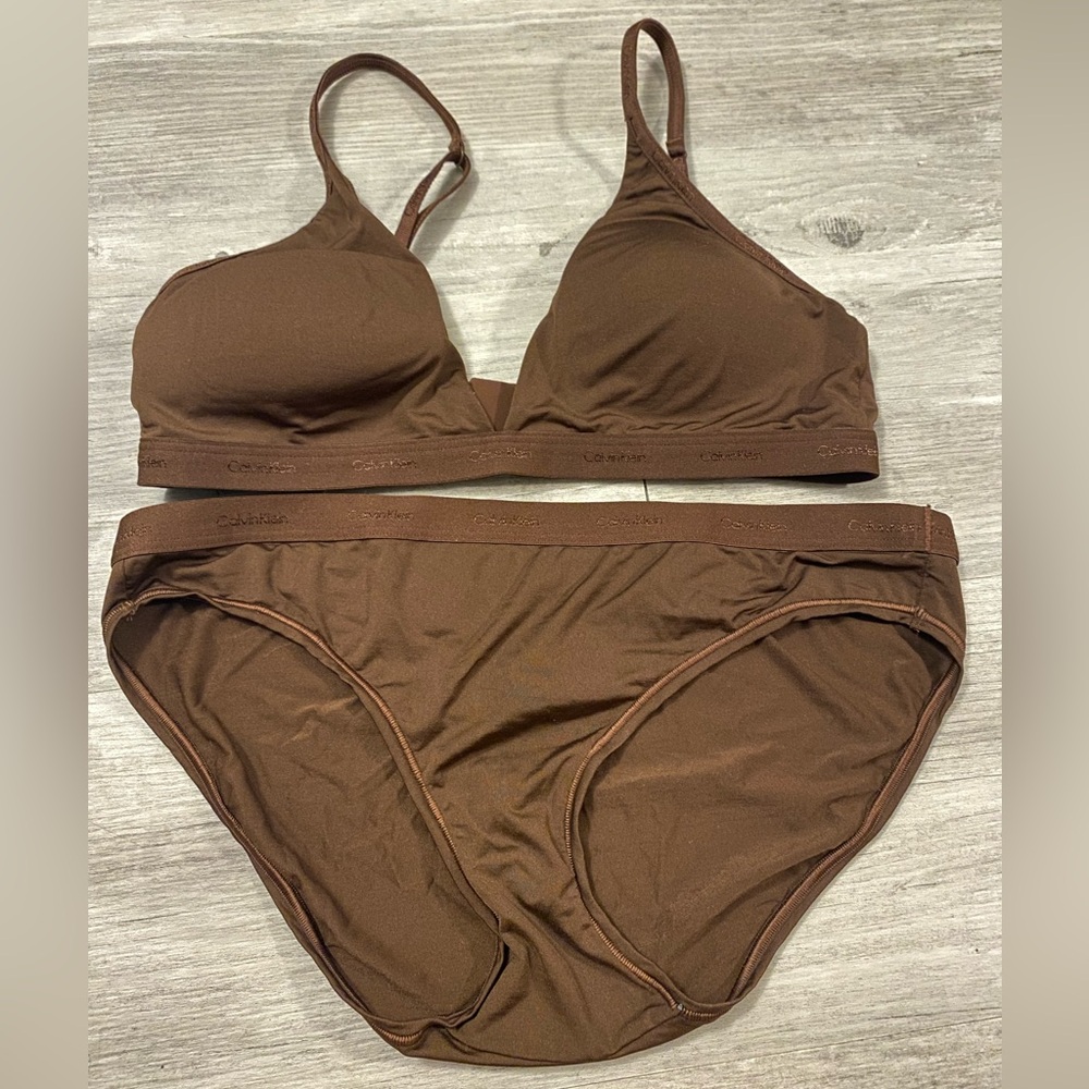 CK brallete set🤎